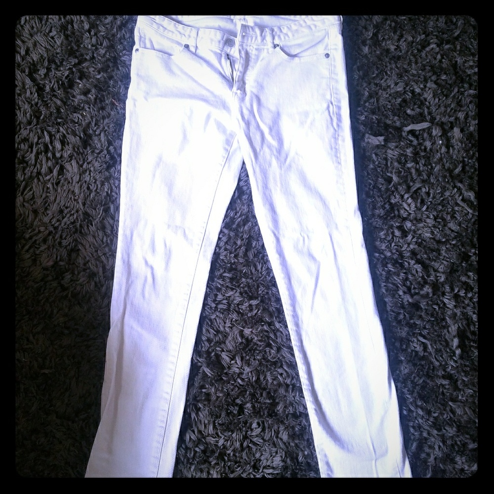 Women's white jeans